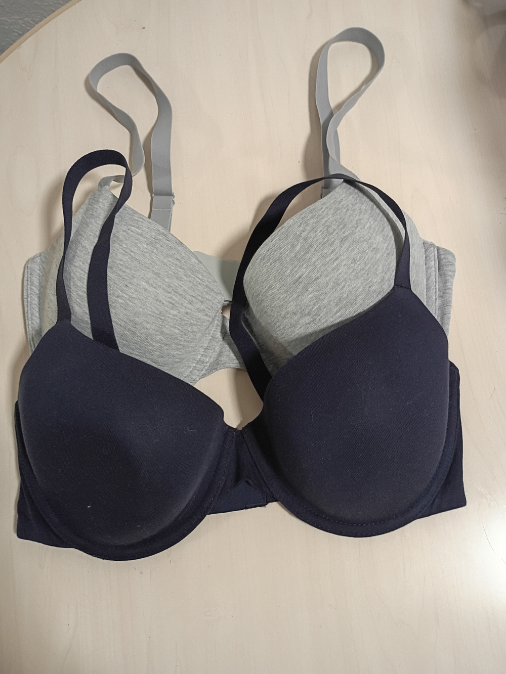 Amazon Essentials T-Shirt Bras - Navy & Light Gray Size 36D
